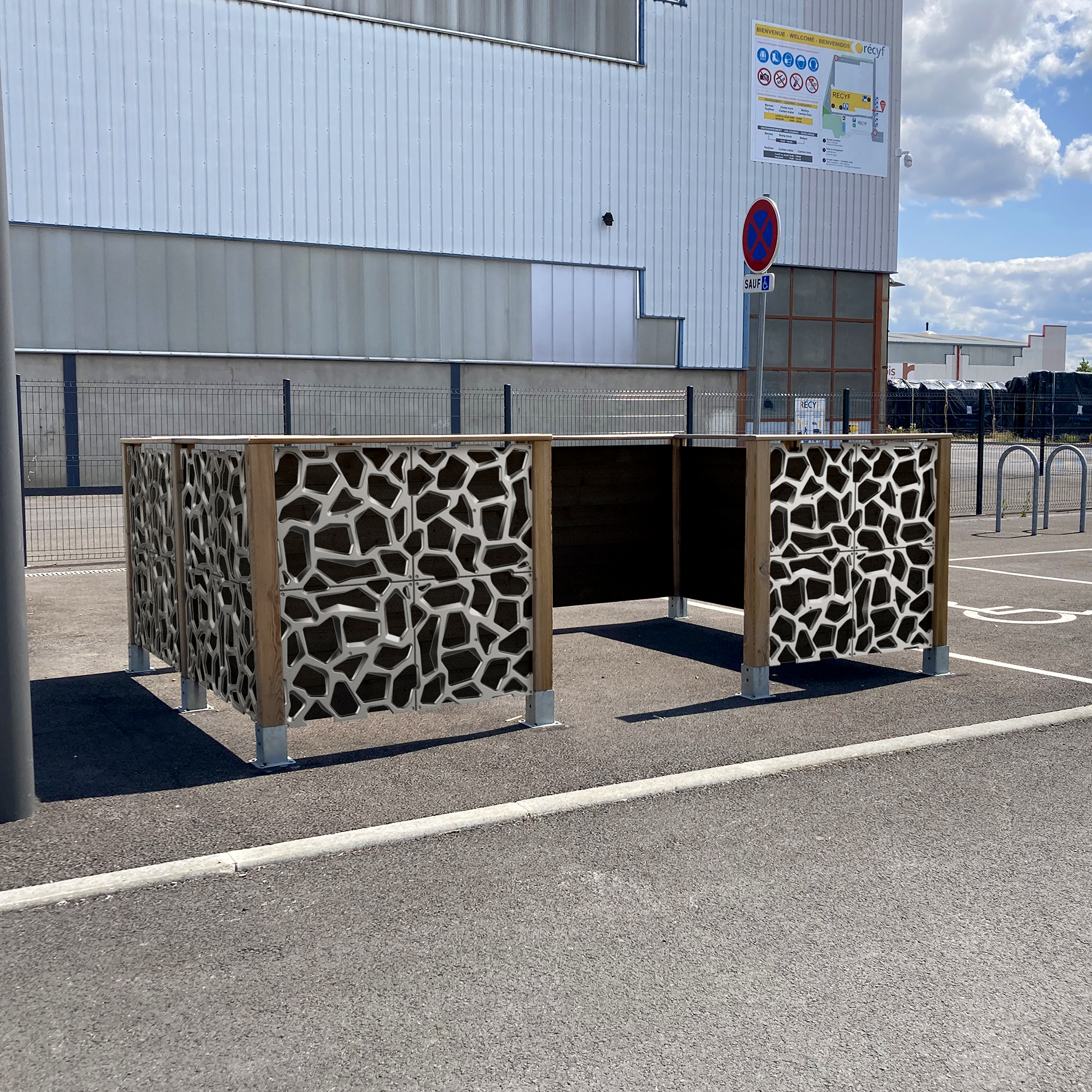 Ornement local poubelles